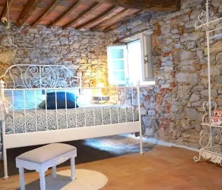 Le Vallilunghe Agroturismo *