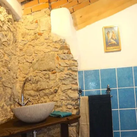 Le Vallilunghe Agroturismo *